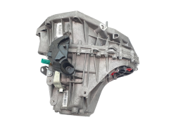 Převodovka Nový originál TL4030 TL4A030 7701700598 1.6 Renault Megane 3 Převodovka Nový originál TL4030 TL4A030 7701700598 1.6 Renault Megane 3