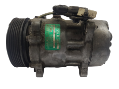 Kompresor Klimatizace Citroen Peugeot SD7V16 1106F Sanden 7094