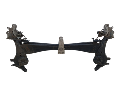 Nosník Zadek 555011549R Renault Megane 4 4Control 