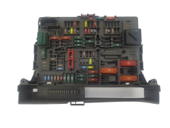 Pojistková Skříň BMW 9119444-03 18232.000.000A 19130 Pojistková Skříň BMW 9119444-03 18232.000.000A 19130