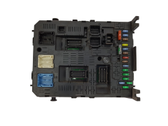 Blok Ovladačů BSI 9678477180 01 28116487-2 PSA Johnson Controls Blok Ovladačů BSI 9678477180 01 28116487-2 PSA Johnson Controls
