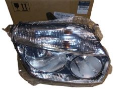 Světlomet Levý Nový originál 260100067R Dacia