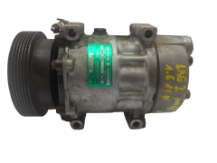 Kompresor Klimatizace Renault Laguna I 7700111036 SD7H15 8075A Sanden