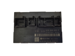 Blok Ovladačů VW 3C0959433K 5DK009064-02 Hella 20305 Blok Ovladačů VW 3C0959433K 5DK009064-02 Hella 20305