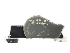 Tachometr Toyota IQ 769166-590 769317-380 55478