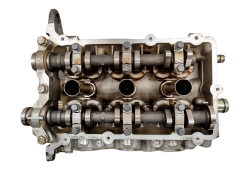 Hlava Válce Mitsubishi Smart MN155158E MN155158D 1.1 12V 134910 4