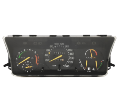 Otáčkoměr Saab 9000 8590705 1100828116 VDO
