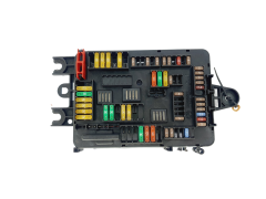 Pojistková Skříň 6114 V8 9389070 01 BMW 37880 Pojistková Skříň 6114 V8 9389070 01 BMW 37880