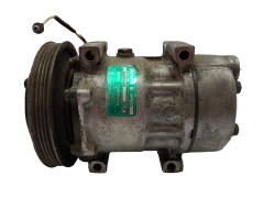 Kompresor Klimatizace Renault Safrane 7700871663 SD7H15 7857B Sanden