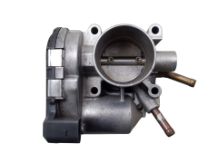 Škrticí Klapka VWAG 030133062C 0280750095 Bosch 1767