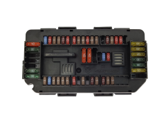 Pojistková Skříň 6114 V7 922487903 19098.000.001 BMW 19656 Pojistková Skříň 6114 V7 922487903 19098.000.001 BMW 19656