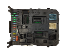 Blok Ovladačů BSI 04EV K04-00 9664059080 PSA Johnson Controls 1260 Blok Ovladačů BSI 04EV K04-00 9664059080 PSA Johnson Controls 1260