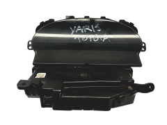 Tachometr Toyota Yaris 83800-52610 457300-0891 40606