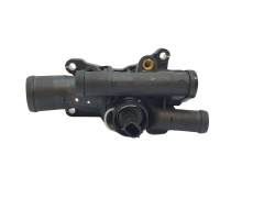 Kryt Termostatu Nový 110606973R A6082000015 1.5 BluedCi Renault Kryt Termostatu Nový 110606973R A6082000015 1.5 BluedCi Renault
