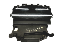 Tachometr Toyota Yaris 21655864-5 21655865-3 33224