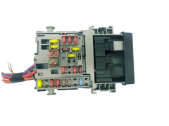Pojistková Skříň 13222786  Opel GM Pojistková Skříň 13222786  Opel GM