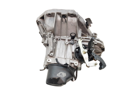 Převodovka JR5332 1.5 dci Renault Clio 4 Captur 1111 Převodovka JR5332 1.5 dci Renault Clio 4 Captur 1111
