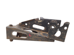 Příslušenství, držák Levý Renault Master 2 Movano 8200395102