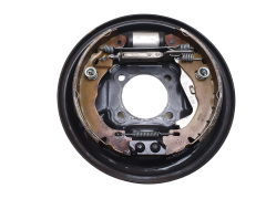 Brzdový Štít Levý Zadek 440107881R Renault Clio 5 Sandero 3