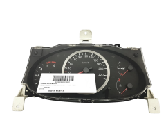 Otáčkoměr Nissan Almera Tino BU714 54949 Otáčkoměr Nissan Almera Tino BU714 54949