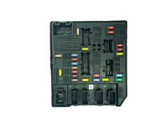 Blok Ovladačů USM JR95 L2 284B62342R  Renault 31611 Blok Ovladačů USM JR95 L2 284B62342R  Renault 31611