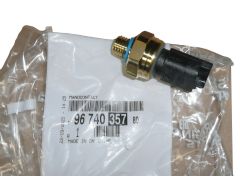 Senzor Tlaku Oleje Nový originál 9674035780 Citroen Peugeot