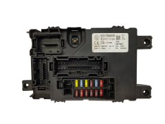 Pojistková Skříň Fiat 00517954290 28079637 Delphi 19728
