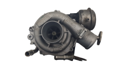 Turbodmychadlo Renault GT1746V 8200398585 8200475873 1.9 DCI Turbodmychadlo Renault GT1746V 8200398585 8200475873 1.9 DCI