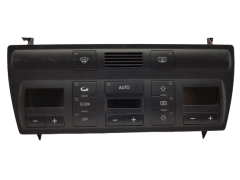 Panel Větrání Audi A6 C5 5HB00760400 4B0820043F Panel Větrání Audi A6 C5 5HB00760400 4B0820043F