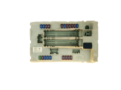 Pojistková Skříň 284B71BY0A Nissan