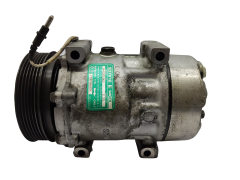 Kompresor Klimatizace Renault Megane I 7700866828 SD7V16 1132L Sanden