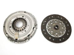 Kompletní Spojka Nový originál Trafic  Vivaro NV300 Vito 1.6 dCi 302052965R