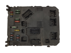 Blok Ovladačů BSI E02-00 S118085220A 9649627880 PSA Siemens 1177