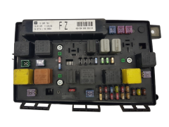 Blok Ovladačů Moduł Opel 13205783 5DK008668 FZ GM Blok Ovladačů Moduł Opel 13205783 5DK008668 FZ GM