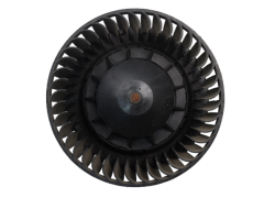 Ventilátor Dmýchadlo Audi Seat 8E1820021B 5508100 Valeo 1102