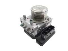 Pumpa Abs Nissan Renault TD8405 47660JY72B Hitachi