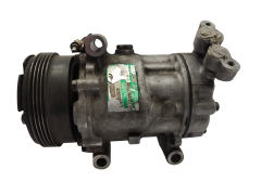 Kompresor Klimatizace SD6V12 1427D 8200037058 Sanden Renault 7182