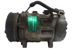 Kompresor Klimatizace Citroen Peugeot SD7V16 1106F Sanden 7097