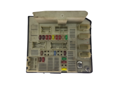 Blok Ovladačů USM-X61 8201044237 519220305 Renault 2035
