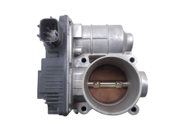 Škrticí Klapka Nissan Almera RME50-02 SERA576-01 1.8 16V Hitachi 1259