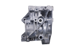 Držák Motoru 9646075210 120445 Citroen Peugeot 206 207 C2 C3 C4 S4 Držák Motoru 9646075210 120445 Citroen Peugeot 206 207 C2 C3 C4 S4