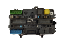 Blok Ovladačů Opel 13206762 5DK008669-32 HK GM Hella Blok Ovladačů Opel 13206762 5DK008669-32 HK GM Hella