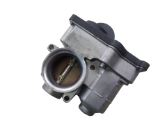 Škrticí Klapka Nissan RME45-01 SERA576-02 Hitachi 1135
