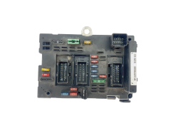 Blok Ovladačů BSM B3 PSA 9644038680 Delphi 38435