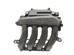 Sací Potrubí 8200647713 1.4 1.6 Renault