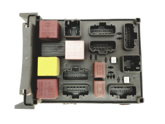 Blok Ovladačů 8200447438 8200004201E 518837109 Renault 18986