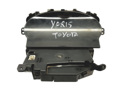 Otáčkoměr Toyota Yaris 83800-52120 457300-0146 40597