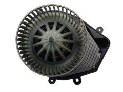 Ventilátor Dmýchadlo VW Passat Audi A4 8D1820021 740221233F 1085
