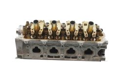 Hlava Válce 8200308854 7701478273 1.2 16v D4F740 Renault 41961km 1695 Hlava Válce 8200308854 7701478273 1.2 16v D4F740 Renault 41961km 1695