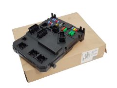 Blok Ovladačů Nový originál BSI E01-00 Citroen Peugeot 6580T4 9657999680 Blok Ovladačů Nový originál BSI E01-00 Citroen Peugeot 6580T4 9657999680